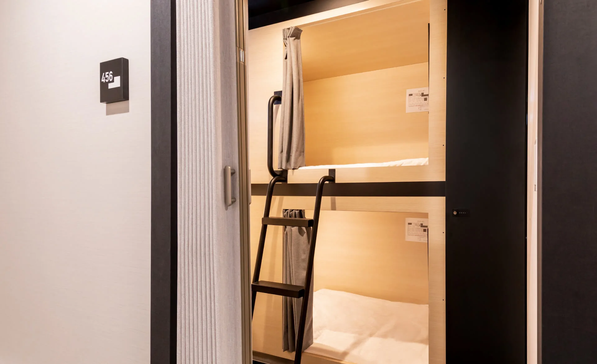 キャビンタイプの2人部屋